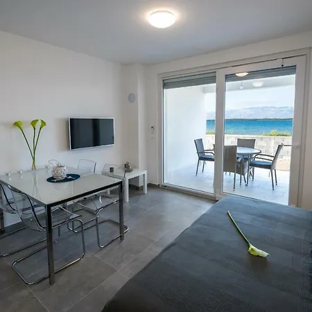 Apartment Abc A *
